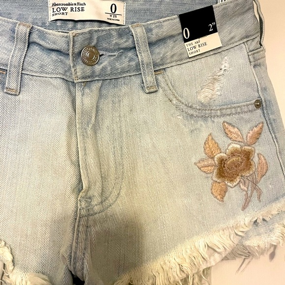 Low Rise Short - Picture 6 of 9